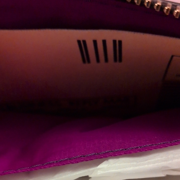 Dooney & Bourke 2016 Tinkerbell Half Marathon Wristlet-NWT - Picture 7 of 10